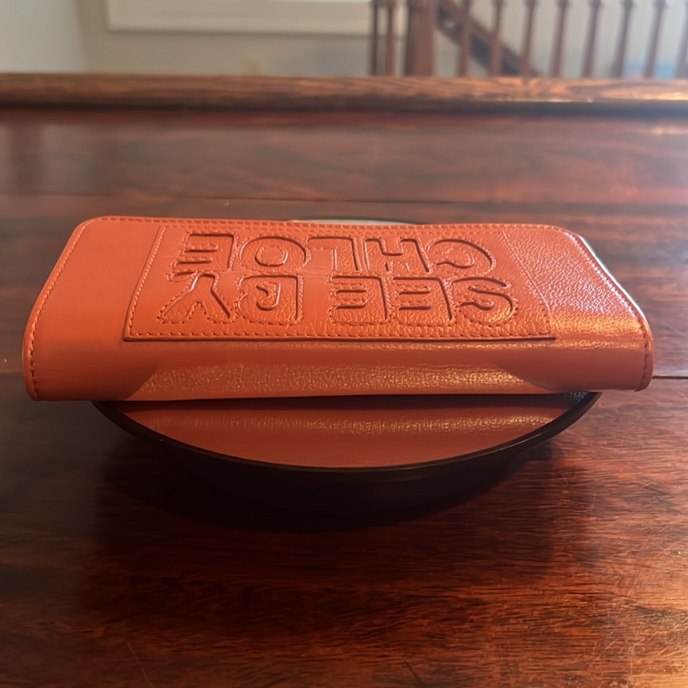 SEE by CHLOE Continental Wallet Cappuccino - Picture 4 of 10